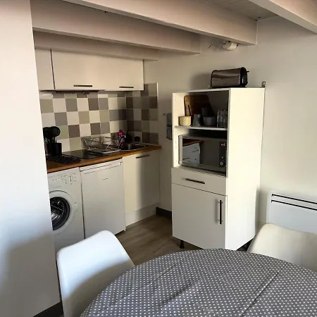 ღ Le Petit Buffet Hyper Centre Apartamento La Rochelle (Charente-Maritime)