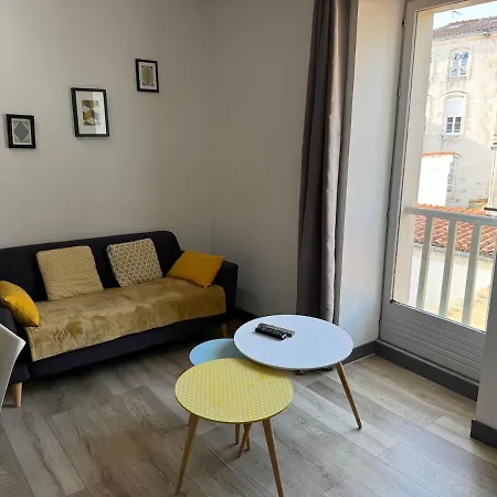 Apartment ღ Le Petit Buffet Hyper Centre *